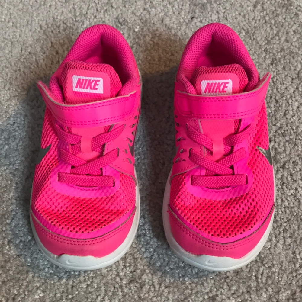 Nike Hot pink Toddler Sneaker